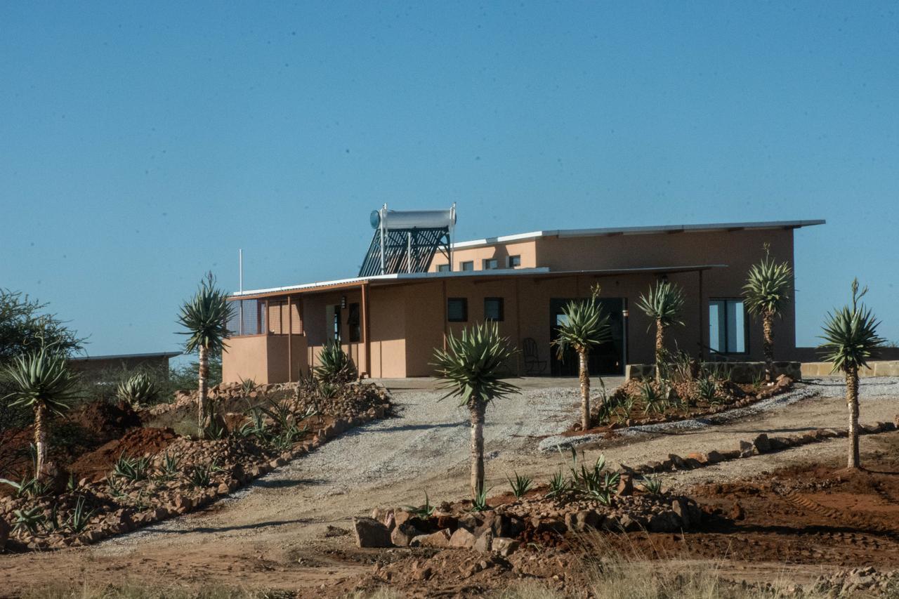 Cheetah View Lodge 奥奇瓦龙戈 外观 照片
